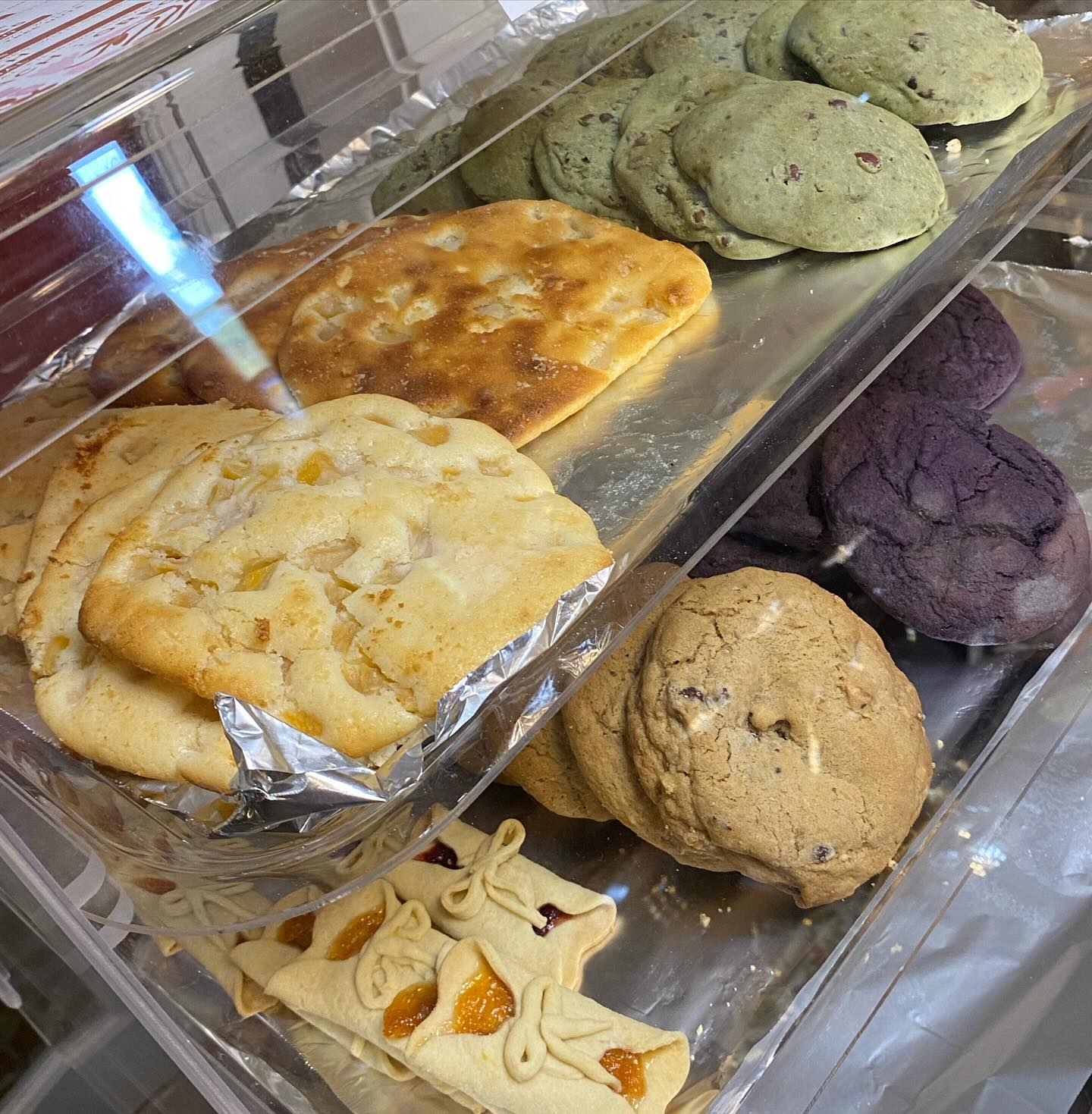 Nonnu & Lola's Bakery: Pre-Order (PICKUP ONLY)