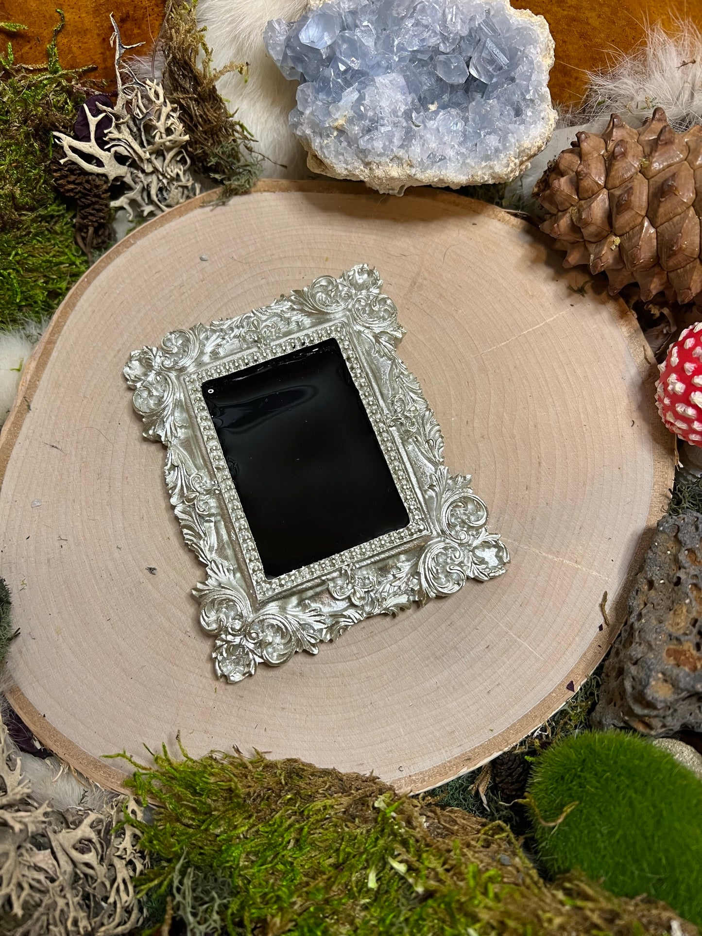 Lunar Handheld Scrying Mirror