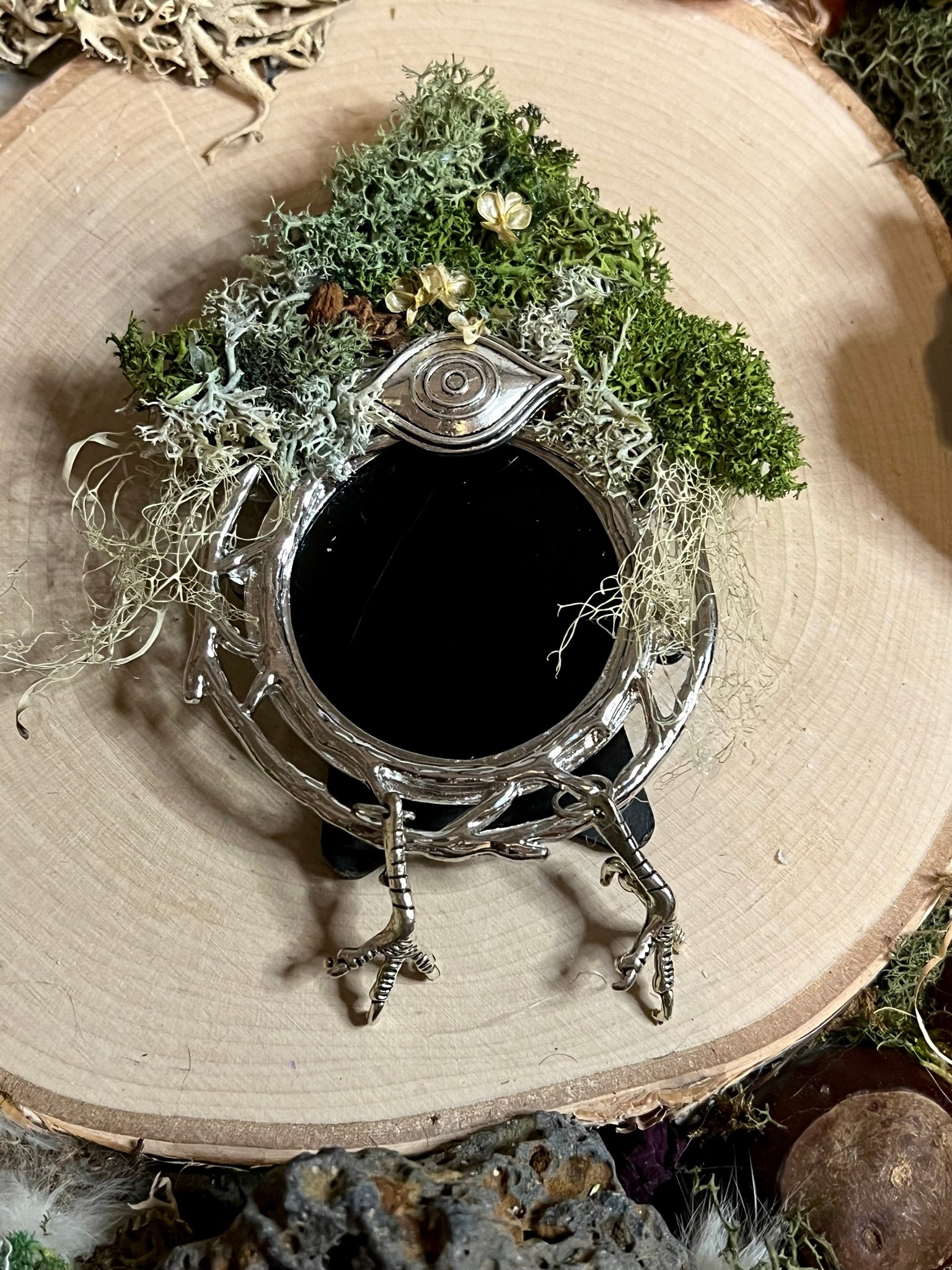 Nestlings of Baba Yaga - Scrying Mirror