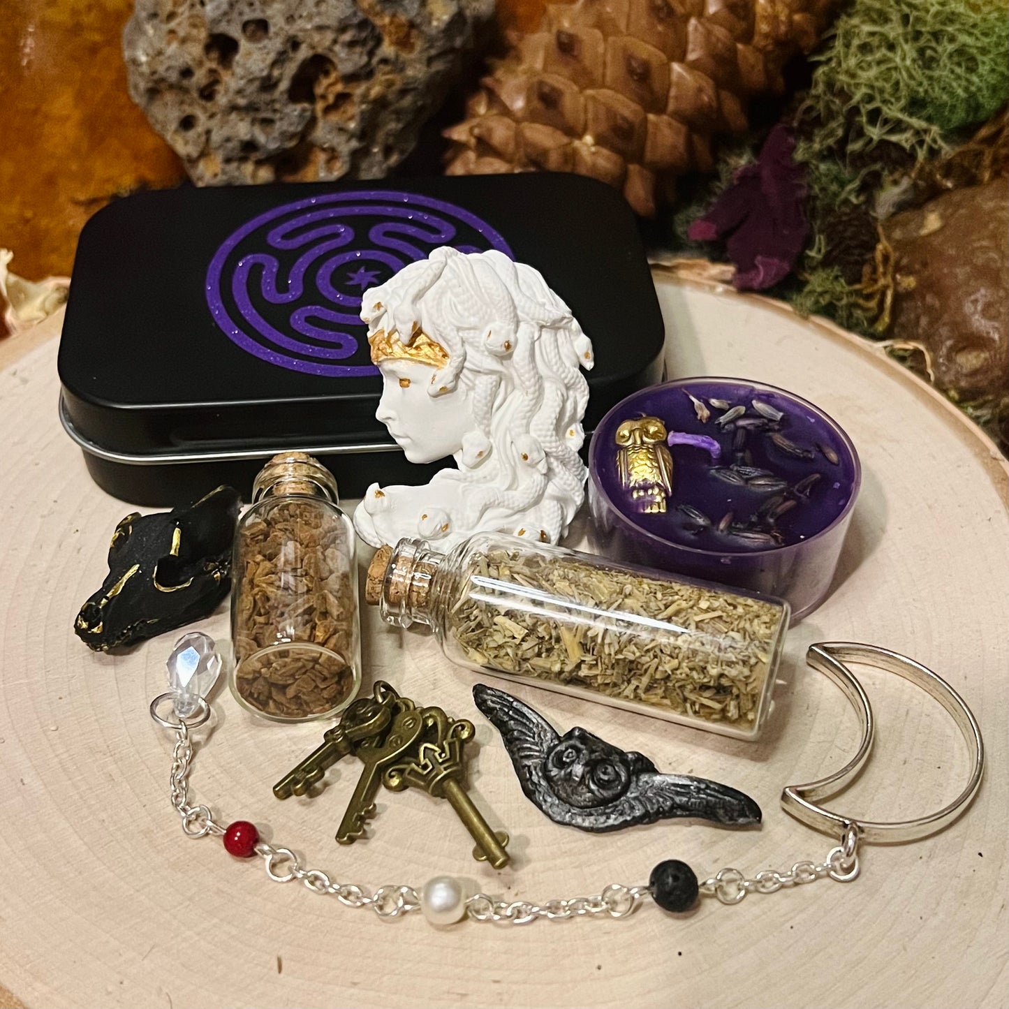 Hekate's Harvest - Travel Altar