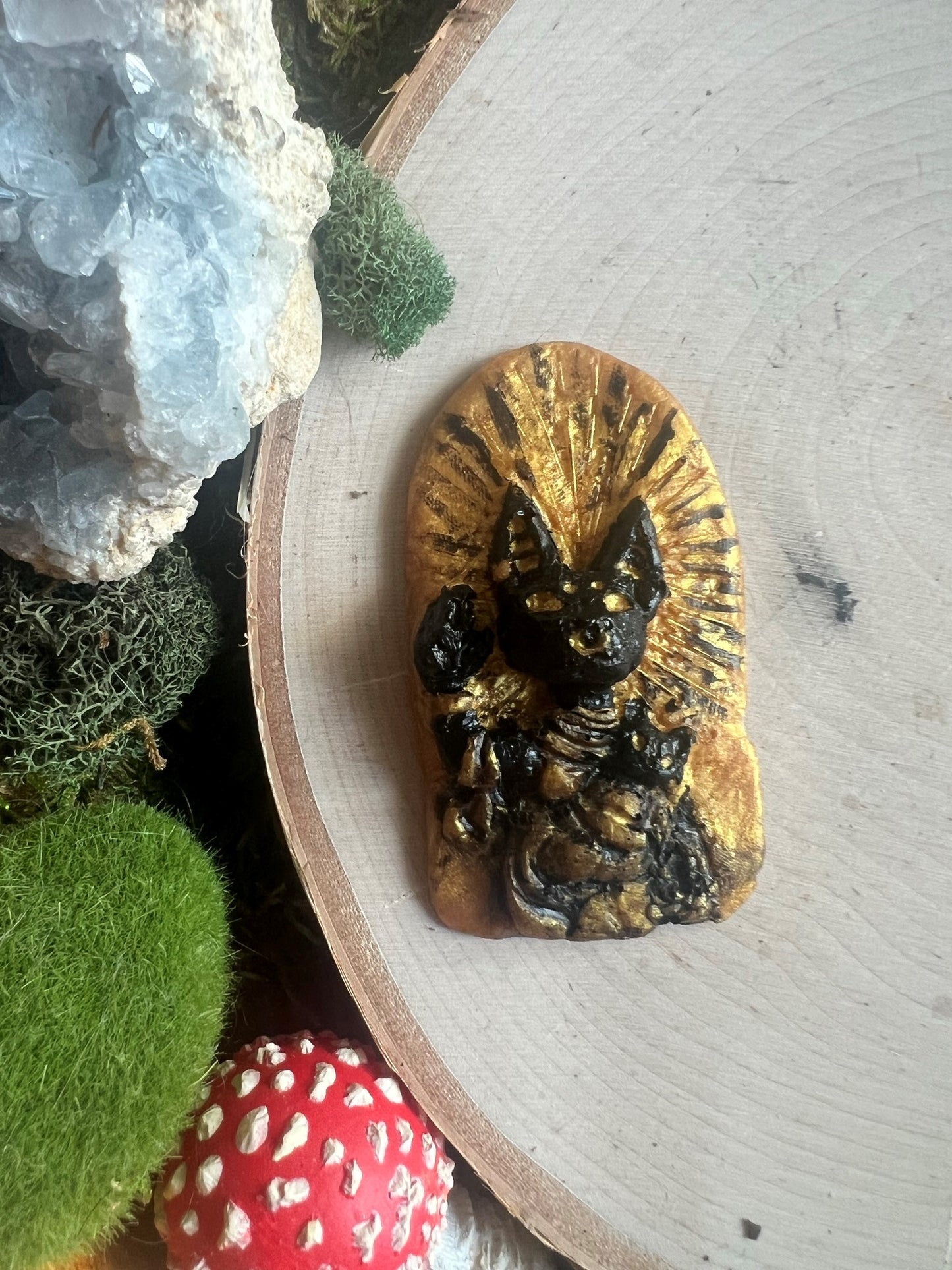 Pocket Madonna Bastet Talisman