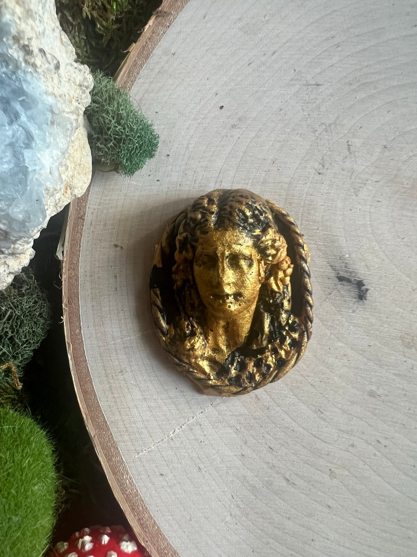 Pocket Dionysos Statue