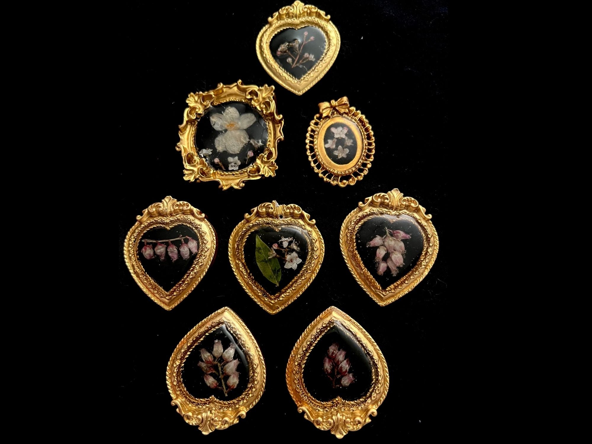 Grave Flowers - Floral Offerings for Ancestor Veneration