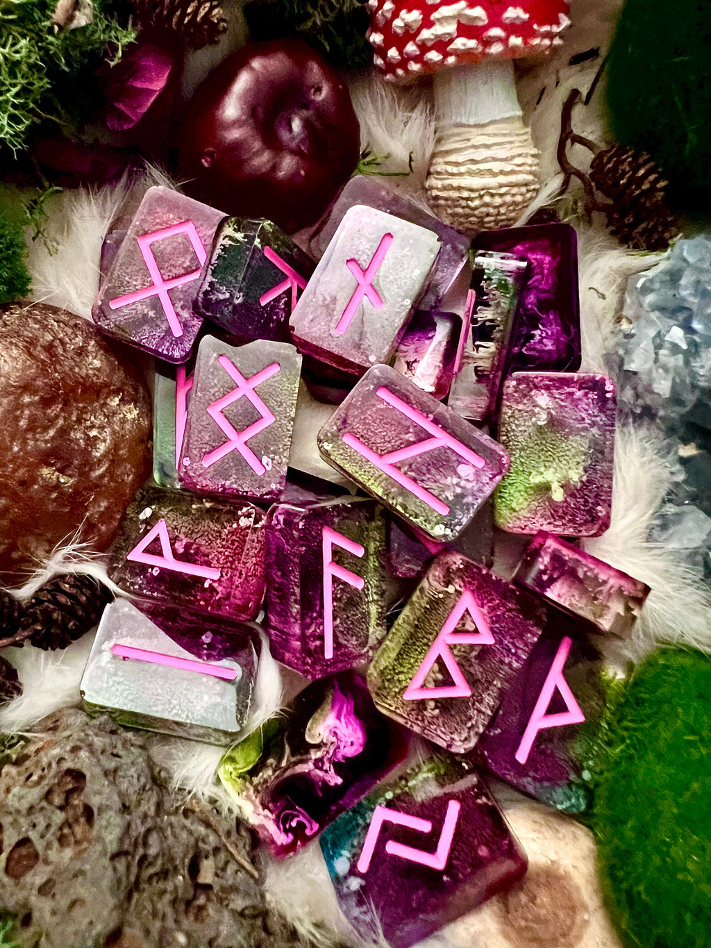 Poison Path Rune Divination Set