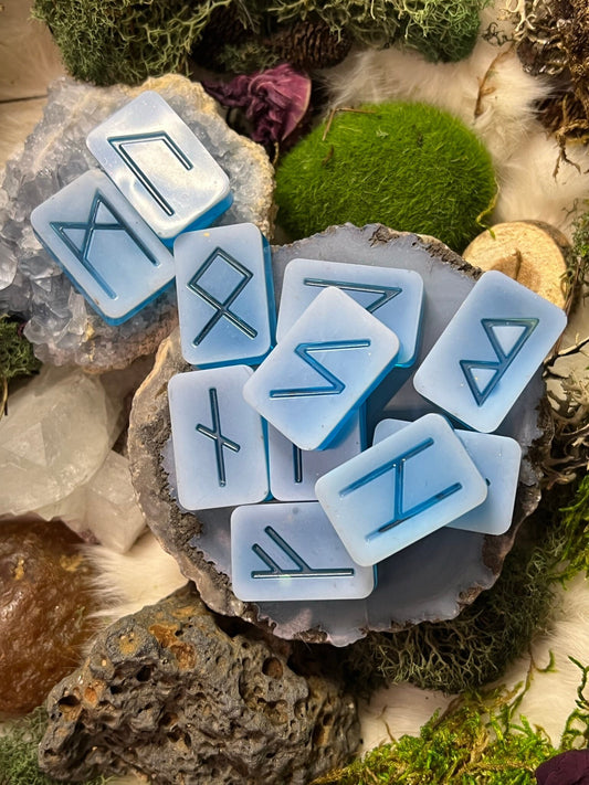 Glacial Ice - Rune Divination Set