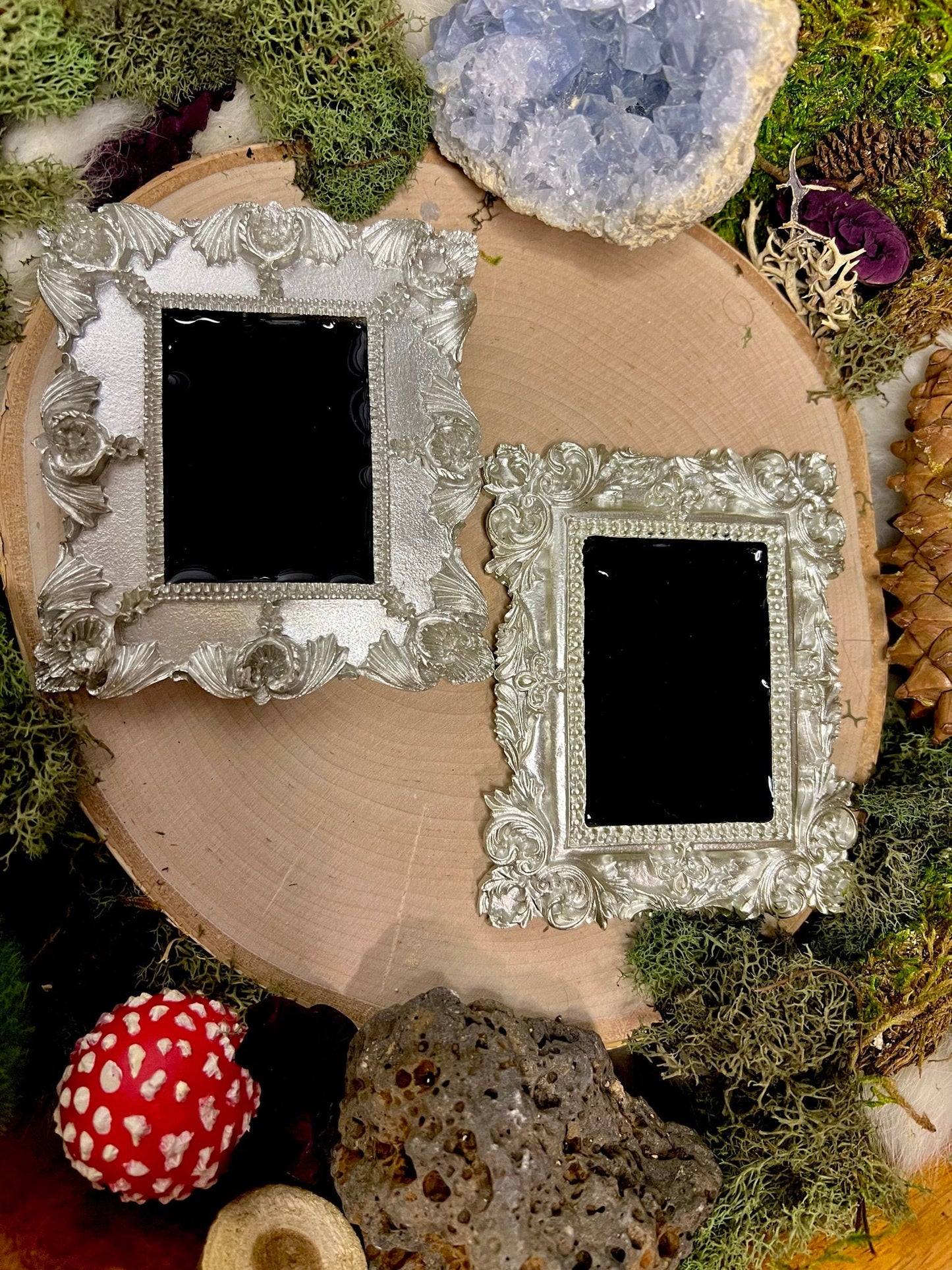 Lunar Handheld Scrying Mirror